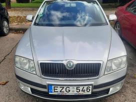 Skoda Octavia, Седан