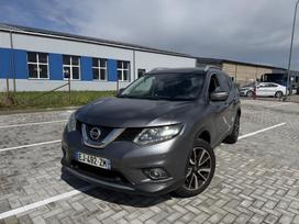 Nissan X-Trail, 1.6 l., Внедорожник / Кроссовер