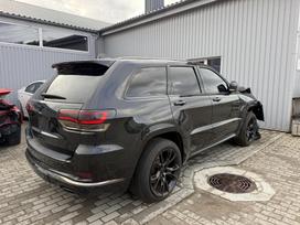 Jeep Grand Cherokee rezerves daļās. Katik gautas overland komplektacija 3 6 b