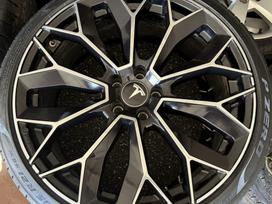 TESLA Model Y, lengvojo lydinio, R21