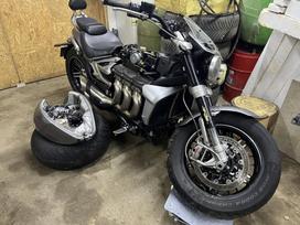 Triumph Rocket III GT 2458cc, choppers / cruisers / custom