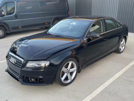 Audi A4, 2.0 l., Седан
