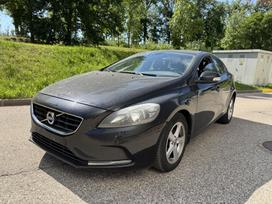 Volvo V40, 1.6 l., Хэтчбек