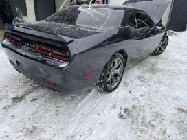 Dodge Challenger dalimis. Yra ir daugiau
