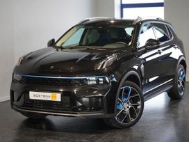 Lynk & Co 01, 1.4 l., visureigis / krosoveris