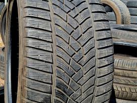 Goodyear UltraGrip Performance, winter 295/35 R19