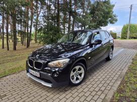 BMW X1, 3.0 l., off-road / crossover