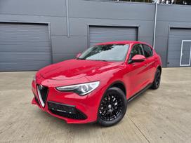 Alfa Romeo Stelvio, 2.1 l., off-road / crossover