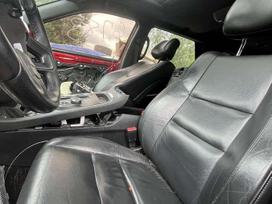 Dodge Durango dalimis. Automobiliai iš usa