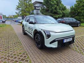 Kia EV3, 81 kWh, off-road / crossover