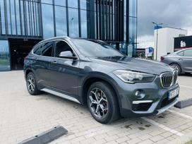 BMW X1, 2.0 l., off-road / crossover