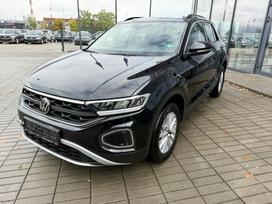 Volkswagen T-Roc, 1.0 l., Внедорожник / Кроссовер