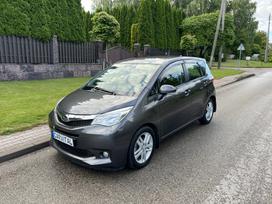 Subaru Trezia, 1.4 l., Хэтчбек