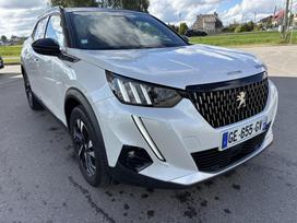 Peugeot 2008, 1.5 l., Внедорожник / Кроссовер