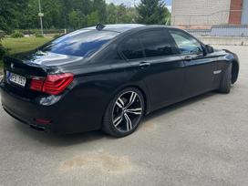 BMW 730, 3.0 l., saloon / sedan