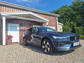 Volvo V60 Cross Country, 2.0 l., universalas