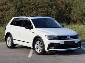 Volkswagen Tiguan, 2.0 l., Внедорожник / Кроссовер