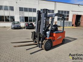 Heli CDP35, forklifts
