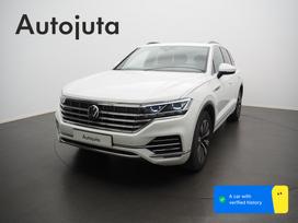 Volkswagen Touareg, 3.0 l., Внедорожник / Кроссовер