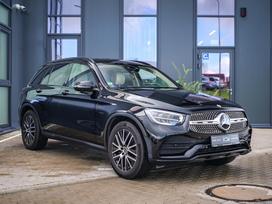 Mercedes-Benz GLC300, 2.0 l., off-road / crossover