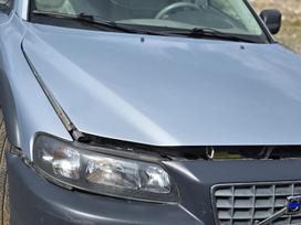 Volvo V70 virsbūves detaļas