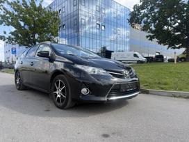 Toyota Auris, 1.6 l., wagon