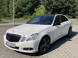 Mercedes-Benz E200, 2.1 l., sedanas