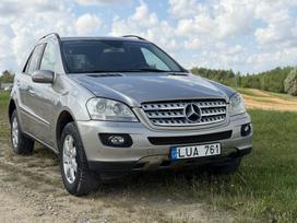 Mercedes-Benz ML320, 3.0 l., Внедорожник / Кроссовер