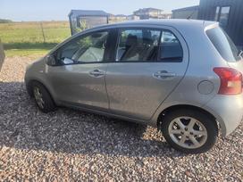 Toyota Yaris, 1.3 l., hečbekas