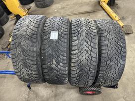 Nokian, žieminės 235/65 R17