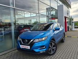 Nissan Qashqai, 1.3 l., off-road / crossover