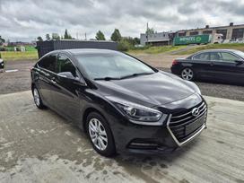 Hyundai i40, 1.7 l., Седан