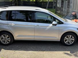 Volkswagen Touran, 1.5 l., mpv / minivan