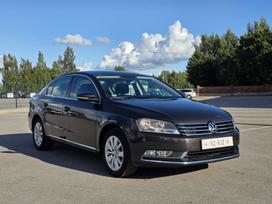 Volkswagen Passat, 1.4 l., Седан