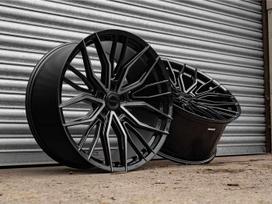 RIVIERA RF9 Black Dark Tint, light alloy, R22