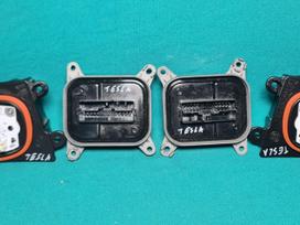Tesla Model 3, l877067-m1-e3l l877071m1-e2r P1802471-32