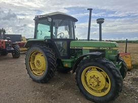 John Deere 2140, tractors