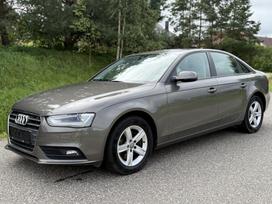 Audi A4, 1.8 l., saloon / sedan
