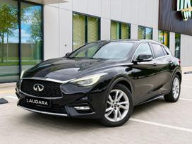 Infiniti Q30, 1.5 l., Хэтчбек