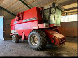 Massey Ferguson 40 RS, kombainai