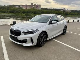BMW 118, 2.0 l., Хэтчбек