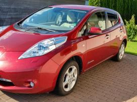 Nissan Leaf, hatchback