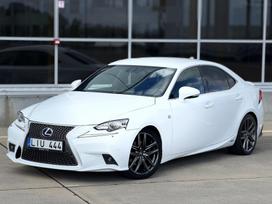 Lexus Is 300h, 2.5 l., sedanas