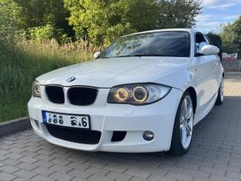 BMW 123, 2.0 l., hatchback