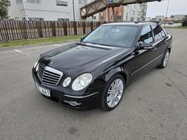 Mercedes-Benz E320, 3.0 l., Седан