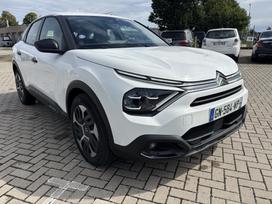 Citroen C4, 1.2 l., off-road / crossover
