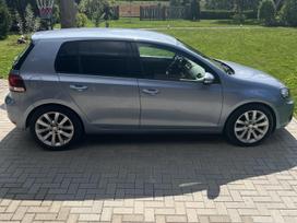 Volkswagen Golf, 2.0 l., hečbekas