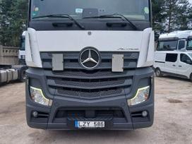 Mercedes-Benz Actros, double sleeper