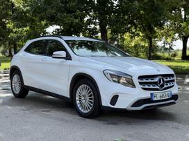 Mercedes-Benz GLA200, 2.1 l., Внедорожник / Кроссовер
