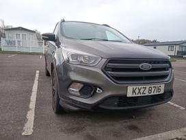 Ford Kuga, 1.5 l., Внедорожник / Кроссовер